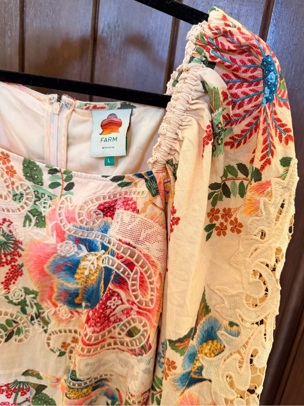 FARM Rio Cream Floral Embroidered Puff-Sleeve Romper - Picture 4 of 9